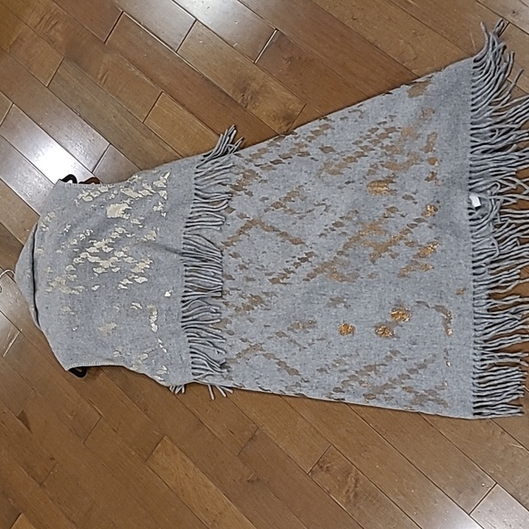 NWT 🆕️ Made in Italy Gray Wool Blend Fringed w/Metallic Accents Long Vest XL - Picture 6 of 8